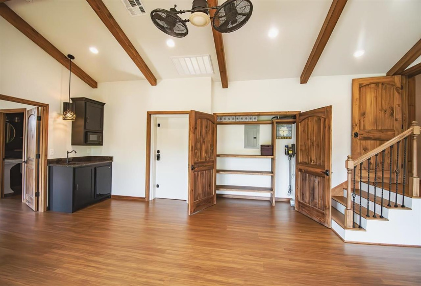 4 Bedrooms Bedrooms, 0 ,3 BathroomsBathrooms,Residential,Single Family,Underwood,1,132692