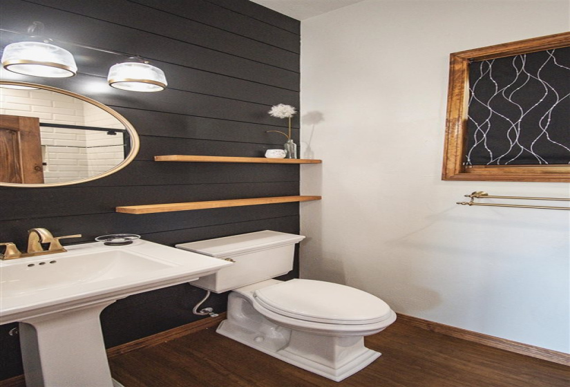 4 Bedrooms Bedrooms, 0 ,3 BathroomsBathrooms,Residential,Single Family,Underwood,1,132692