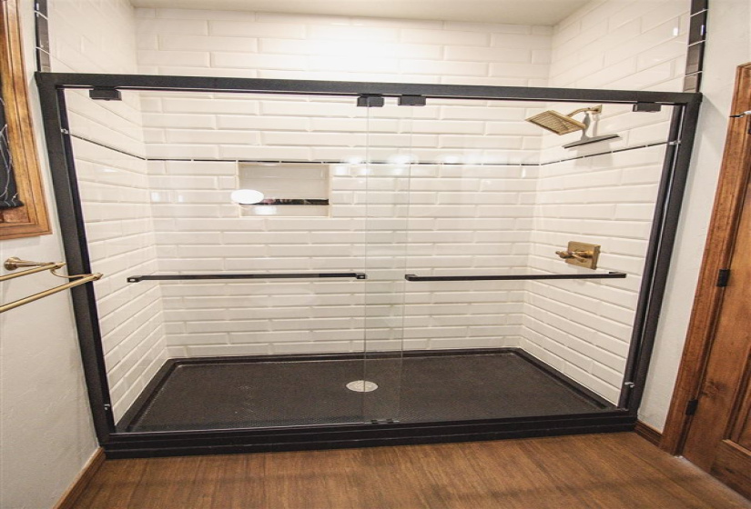 4 Bedrooms Bedrooms, 0 ,3 BathroomsBathrooms,Residential,Single Family,Underwood,1,132692