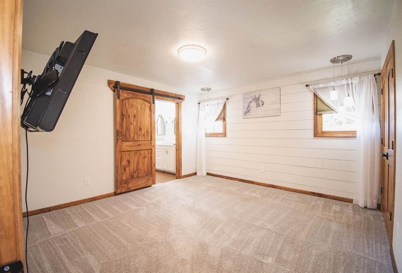 4 Bedrooms Bedrooms, 0 ,3 BathroomsBathrooms,Residential,Single Family,Underwood,1,132692