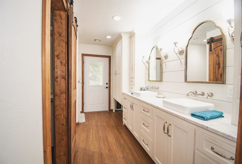 4 Bedrooms Bedrooms, 0 ,3 BathroomsBathrooms,Residential,Single Family,Underwood,1,132692