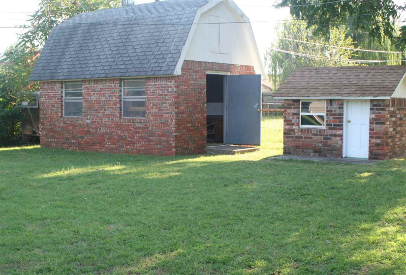 3 Bedrooms Bedrooms, 0 ,2 BathroomsBathrooms,Residential,Single Family,6th,1,132693