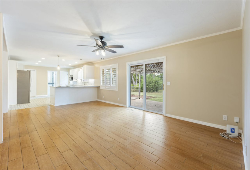 3 Bedrooms Bedrooms, 0 ,2 BathroomsBathrooms,Residential,Single Family,Skyline,1,132695