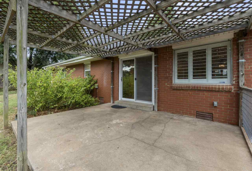 3 Bedrooms Bedrooms, 0 ,2 BathroomsBathrooms,Residential,Single Family,Skyline,1,132695