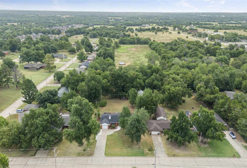 3 Bedrooms Bedrooms, 0 ,2 BathroomsBathrooms,Residential,Single Family,Skyline,1,132695