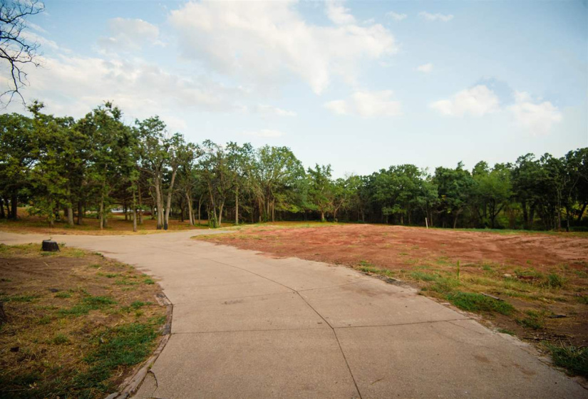 0 , 0 ,0,Lots/land,Platted,Coventry,0,132705