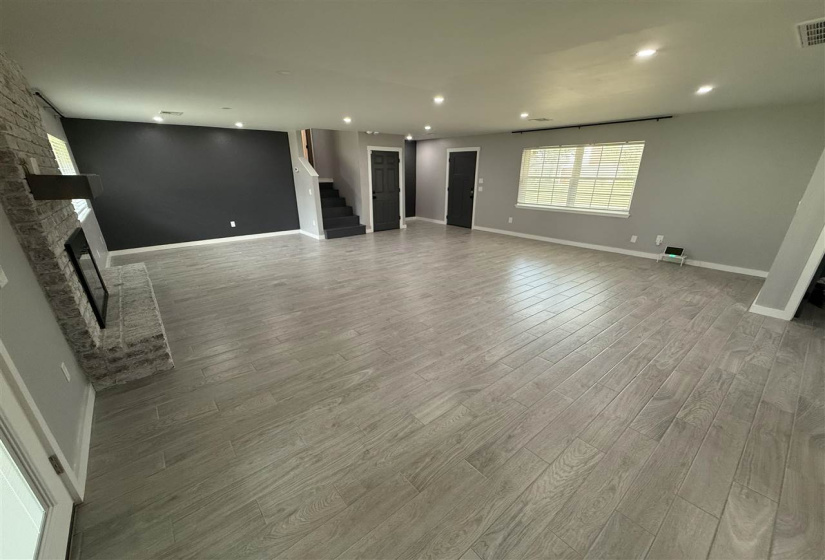 3 Bedrooms Bedrooms, 0 ,2 BathroomsBathrooms,Residential,Single Family,McMillan,1.5,132707