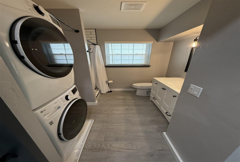3 Bedrooms Bedrooms, 0 ,2 BathroomsBathrooms,Residential,Single Family,McMillan,1.5,132707