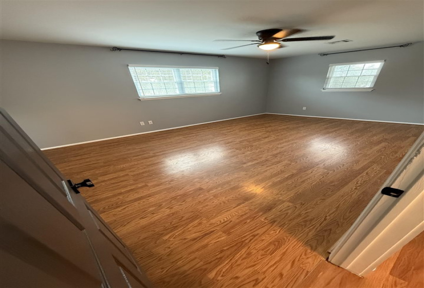 3 Bedrooms Bedrooms, 0 ,2 BathroomsBathrooms,Residential,Single Family,McMillan,1.5,132707