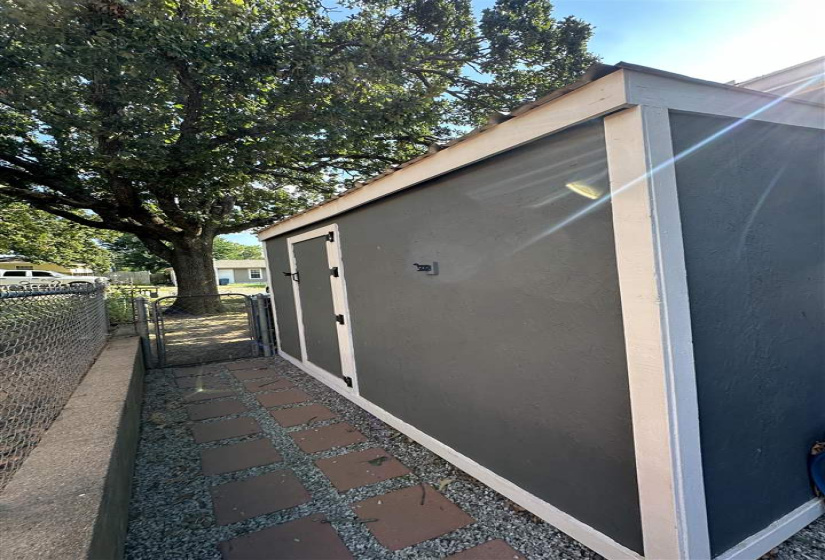 2 Bedrooms Bedrooms, 0 ,1 BathroomBathrooms,Residential,Single Family,Hillcrest,1,132720