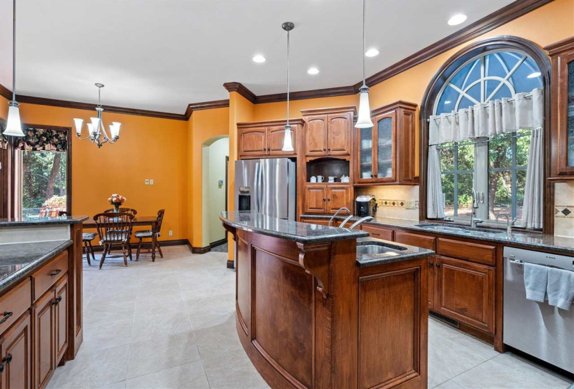 5 Bedrooms Bedrooms, 0 ,4 BathroomsBathrooms,Residential,Single Family,Range,1.5,132722