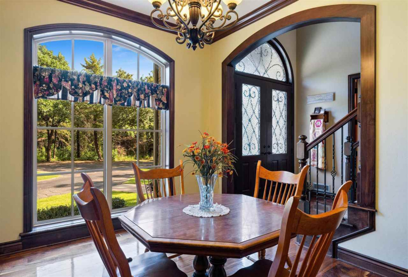 5 Bedrooms Bedrooms, 0 ,4 BathroomsBathrooms,Residential,Single Family,Range,1.5,132722