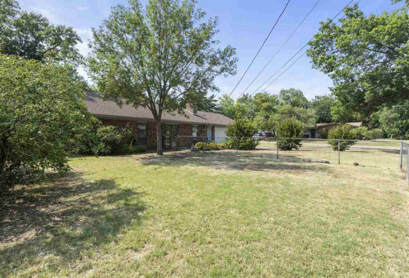 3 Bedrooms Bedrooms, 0 ,2 BathroomsBathrooms,Residential,Single Family,Husband,1,132725