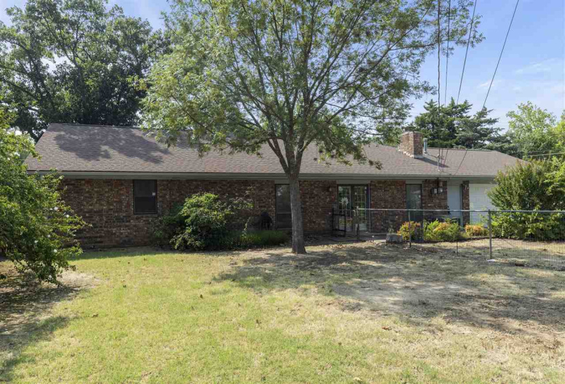 3 Bedrooms Bedrooms, 0 ,2 BathroomsBathrooms,Residential,Single Family,Husband,1,132725