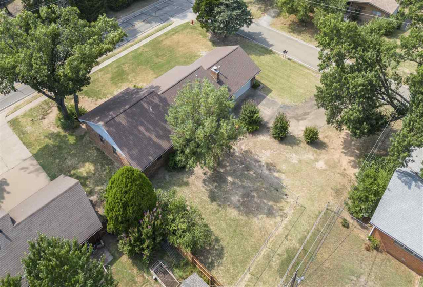 3 Bedrooms Bedrooms, 0 ,2 BathroomsBathrooms,Residential,Single Family,Husband,1,132725