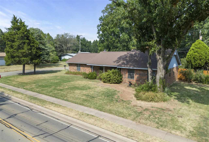 3 Bedrooms Bedrooms, 0 ,2 BathroomsBathrooms,Residential,Single Family,Husband,1,132725