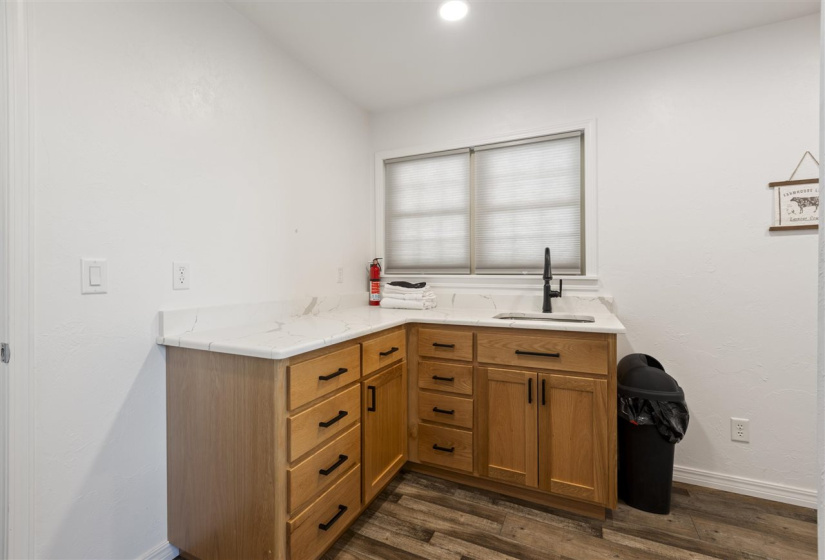 3 Bedrooms Bedrooms, 0 ,2 BathroomsBathrooms,Residential,Single Family,Frontier,1,132727