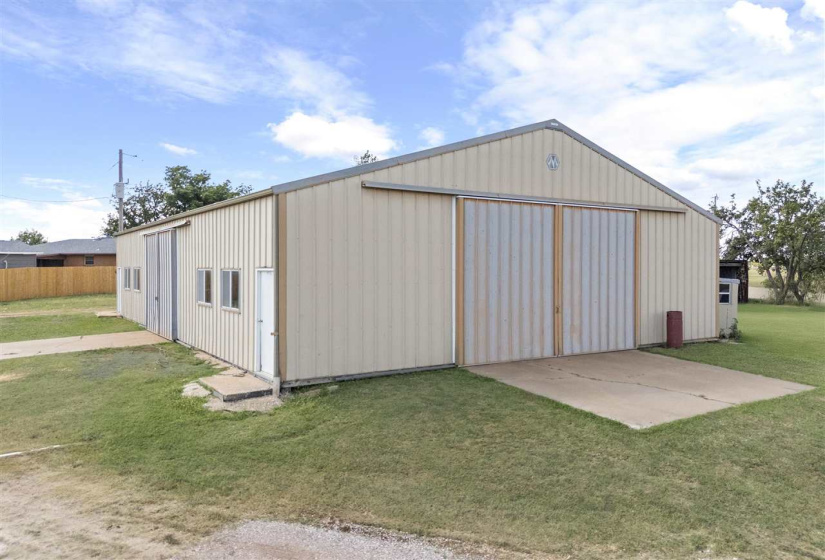 3 Bedrooms Bedrooms, 0 ,2 BathroomsBathrooms,Residential,Single Family,Frontier,1,132727