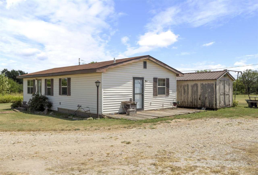 3 Bedrooms Bedrooms, 0 ,2 BathroomsBathrooms,Residential,Single Family,Frontier,1,132727