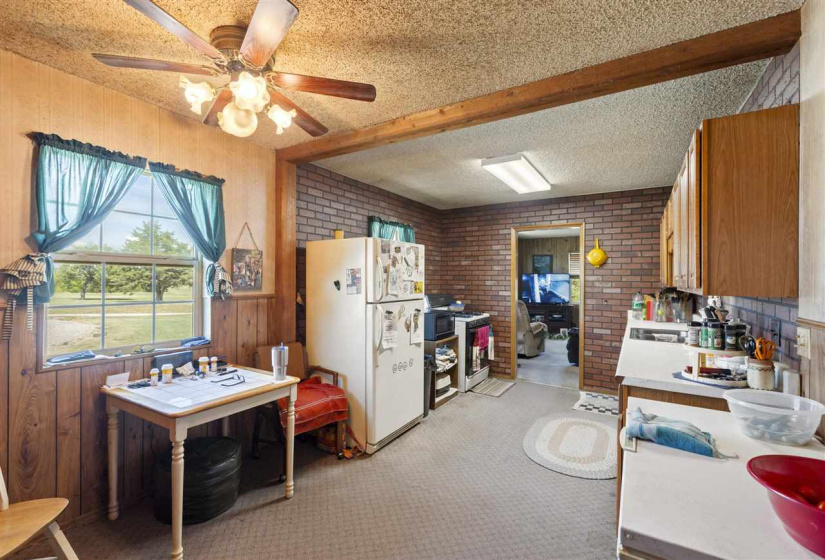 3 Bedrooms Bedrooms, 0 ,2 BathroomsBathrooms,Residential,Single Family,Frontier,1,132727