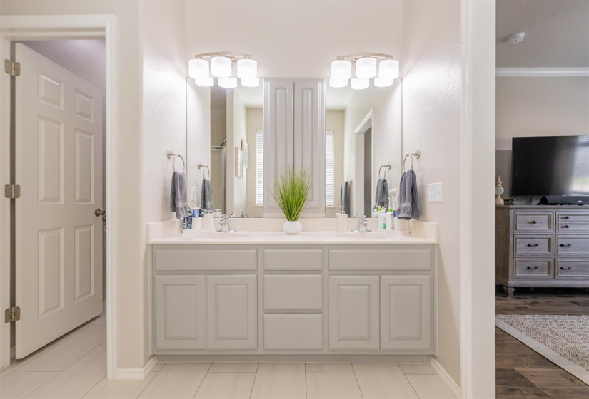 3 Bedrooms Bedrooms, 0 ,2 BathroomsBathrooms,Residential,Single Family,Amethyst,1,132728