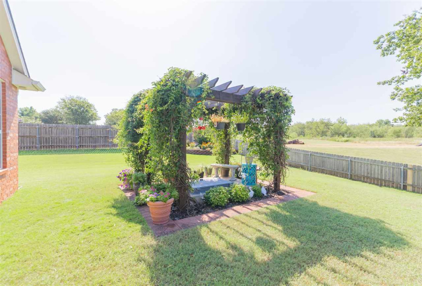 3 Bedrooms Bedrooms, 0 ,2 BathroomsBathrooms,Residential,Single Family,Amethyst,1,132728