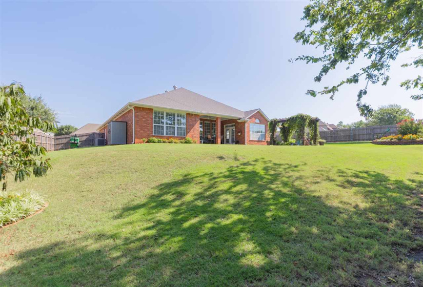 3 Bedrooms Bedrooms, 0 ,2 BathroomsBathrooms,Residential,Single Family,Amethyst,1,132728