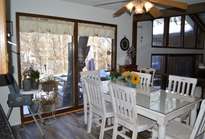 4 Bedrooms Bedrooms, 0 ,5 BathroomsBathrooms,Residential,Single Family,Country Club,1.5,132729