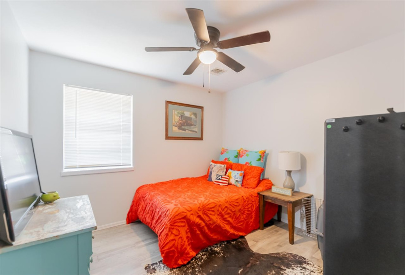 3 Bedrooms Bedrooms, 0 ,1 BathroomBathrooms,Residential,Single Family,Ridgecrest,1,132732