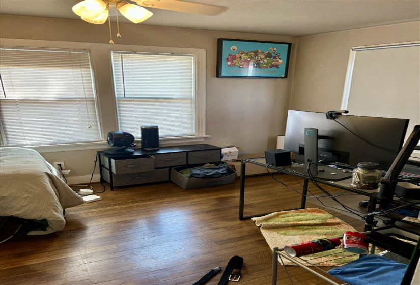 2 Bedrooms Bedrooms, 0 ,1 BathroomBathrooms,Residential,Single Family,Maple,1,132737