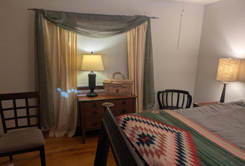3 Bedrooms Bedrooms, 0 ,2 BathroomsBathrooms,Residential,Single Family,McDonald,1,132739