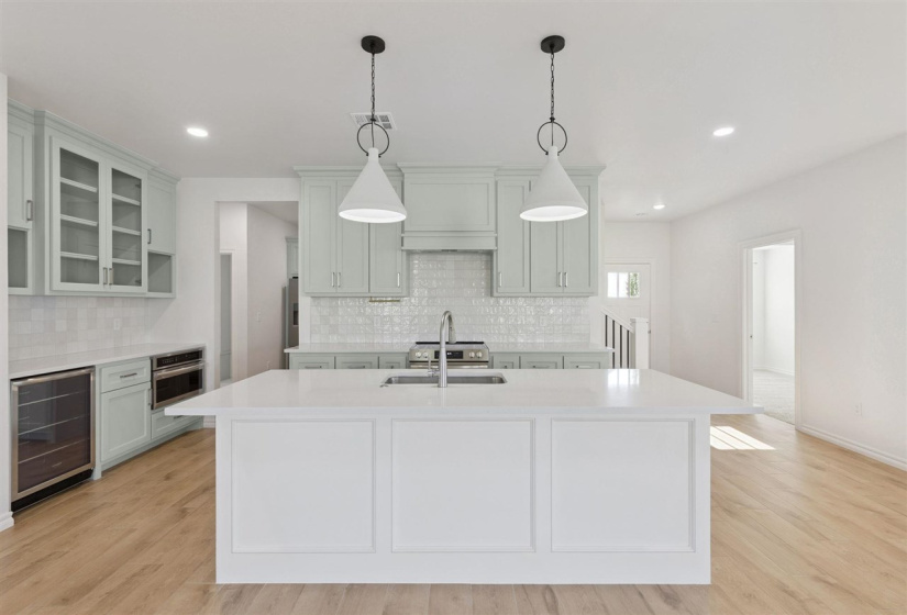 4 Bedrooms Bedrooms, 0 ,3 BathroomsBathrooms,Residential,Single Family,Brookwater,1.5,132743