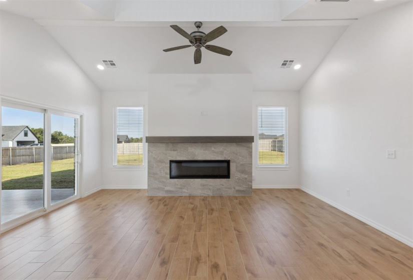 4 Bedrooms Bedrooms, 0 ,3 BathroomsBathrooms,Residential,Single Family,Brookwater,1.5,132743