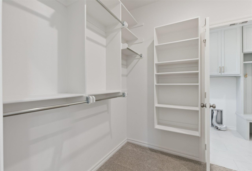 4 Bedrooms Bedrooms, 0 ,3 BathroomsBathrooms,Residential,Single Family,Brookwater,1.5,132743