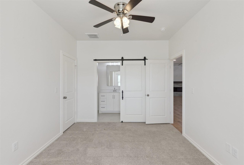 4 Bedrooms Bedrooms, 0 ,3 BathroomsBathrooms,Residential,Single Family,Brookwater,1.5,132743