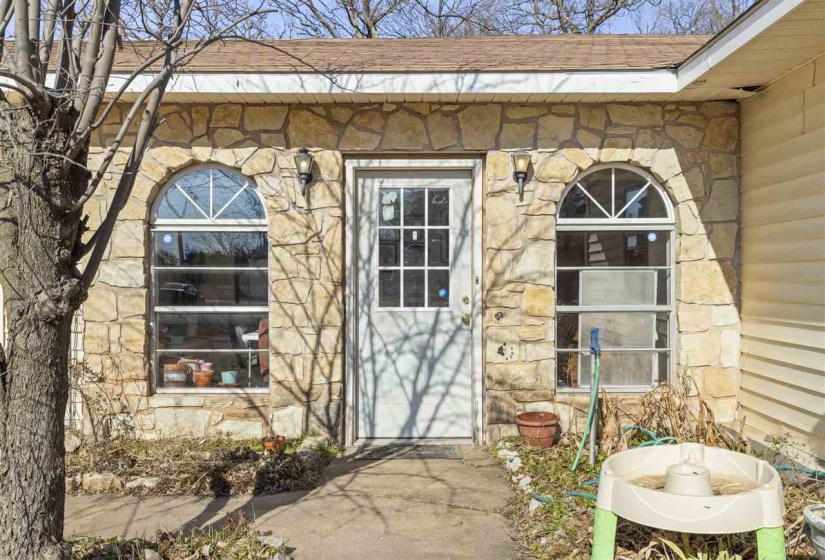 3 Bedrooms Bedrooms, 0 ,2 BathroomsBathrooms,Residential,Single Family,Burris,1,132524