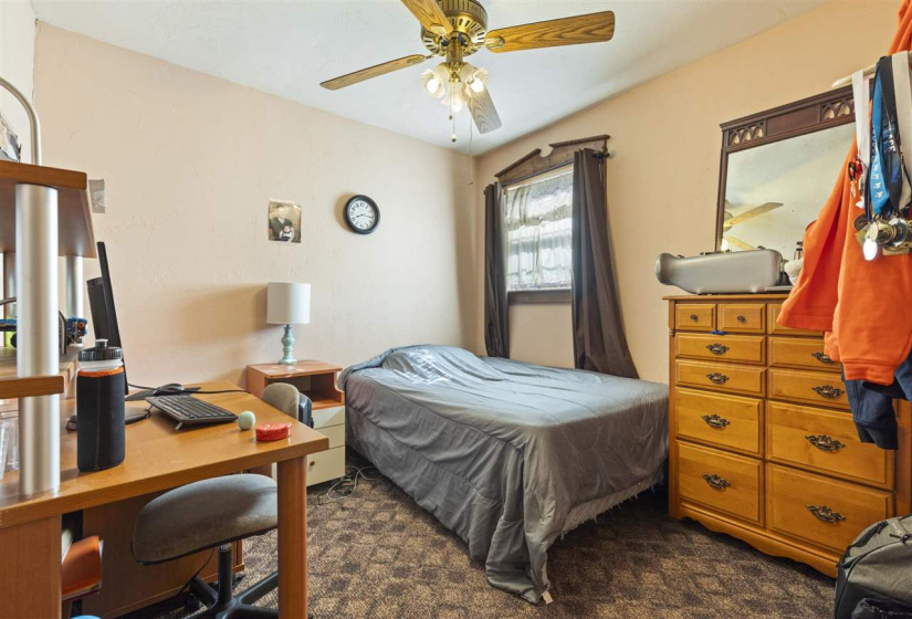3 Bedrooms Bedrooms, 0 ,2 BathroomsBathrooms,Residential,Single Family,Burris,1,132524