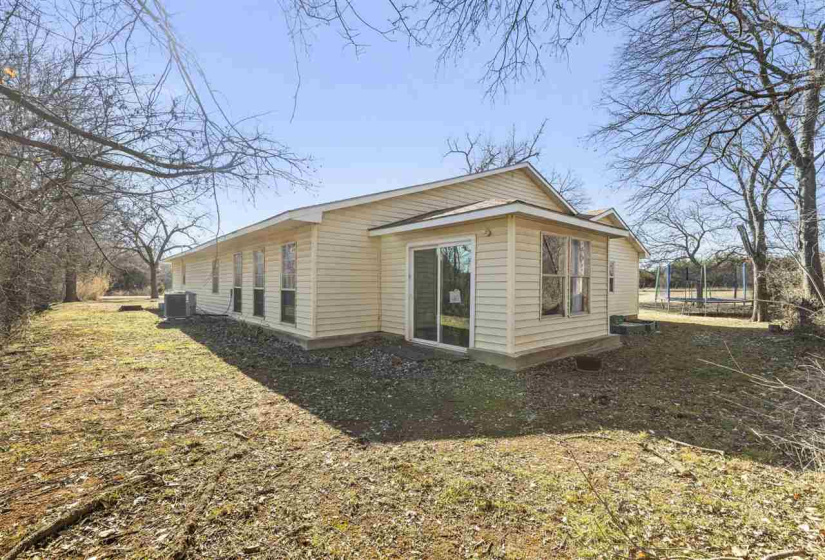 3 Bedrooms Bedrooms, 0 ,2 BathroomsBathrooms,Residential,Single Family,Burris,1,132524