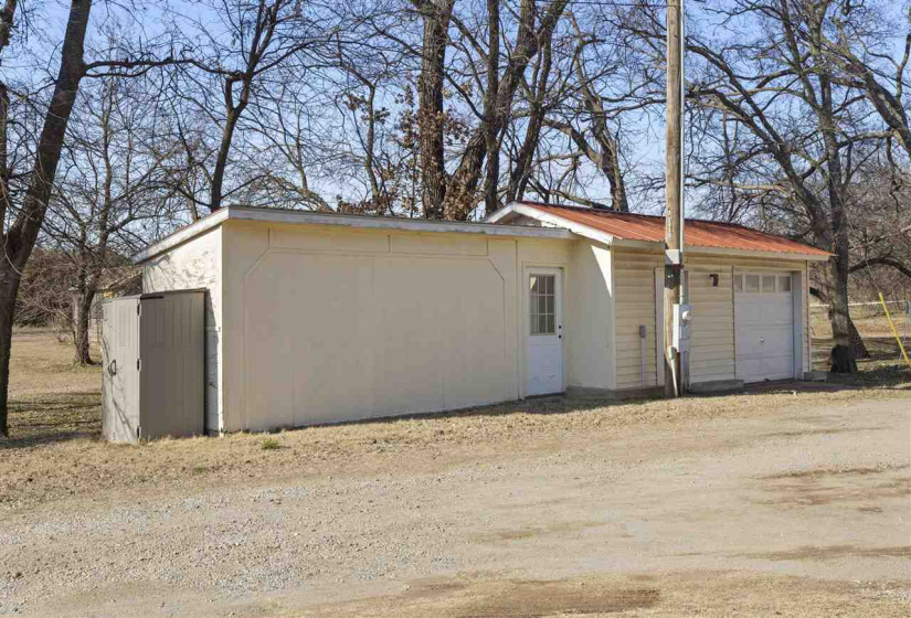 3 Bedrooms Bedrooms, 0 ,2 BathroomsBathrooms,Residential,Single Family,Burris,1,132524