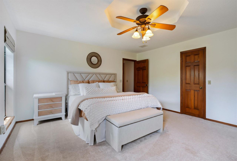 4 Bedrooms Bedrooms, 0 ,3 BathroomsBathrooms,Residential,Single Family,Iba,1.5,132750
