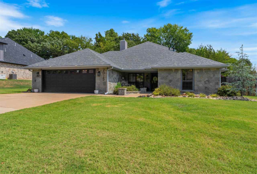 4 Bedrooms Bedrooms, 0 ,3 BathroomsBathrooms,Residential,Single Family,Iba,1.5,132750