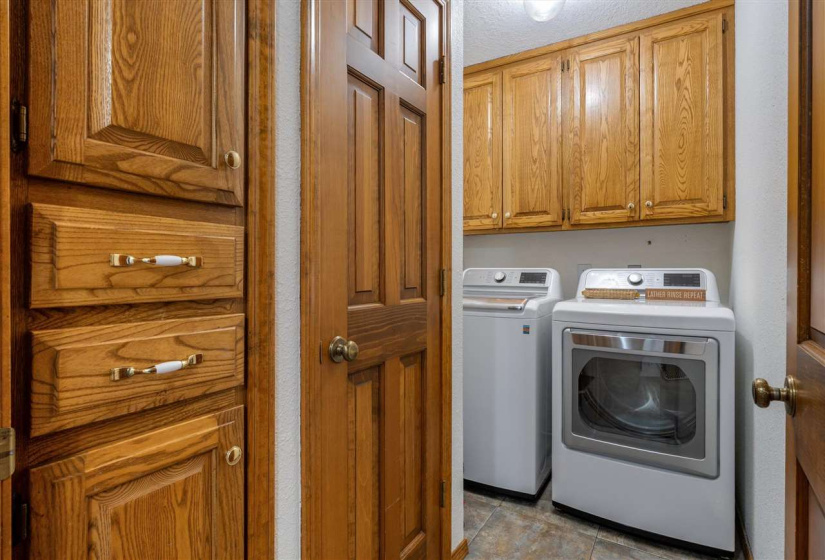 4 Bedrooms Bedrooms, 0 ,3 BathroomsBathrooms,Residential,Single Family,Iba,1.5,132750