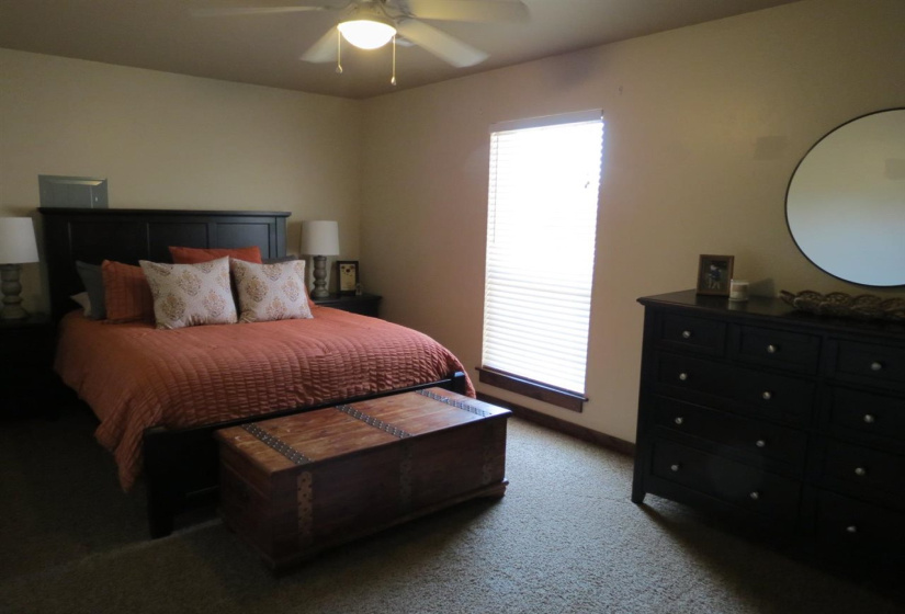0 , 0 ,3 BathroomsBathrooms,Multi-family,Duplex,22nd,1,132754