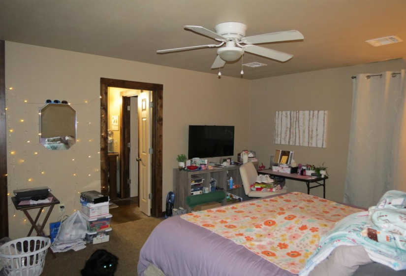 0 , 0 ,3 BathroomsBathrooms,Multi-family,Duplex,22nd,1,132754