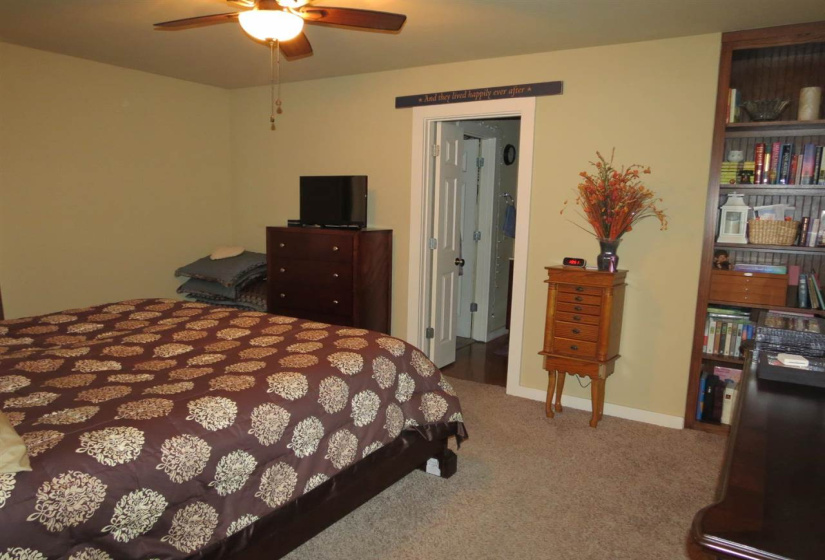 0 , 0 ,3 BathroomsBathrooms,Multi-family,Duplex,22nd,1,132754
