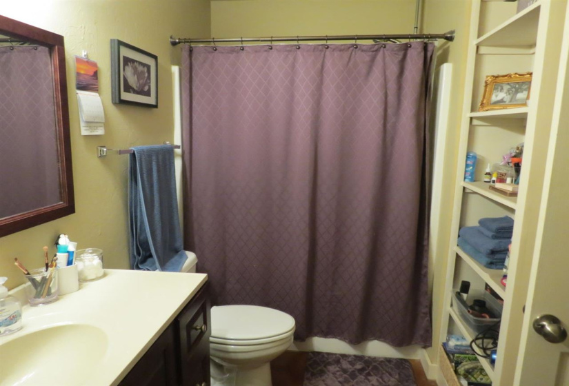 0 , 0 ,3 BathroomsBathrooms,Multi-family,Duplex,22nd,1,132754