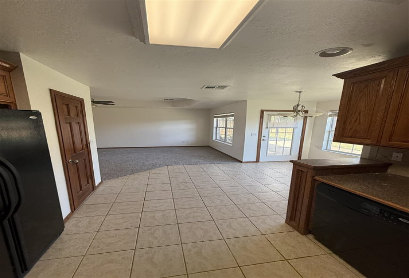 3 Bedrooms Bedrooms, 0 ,2 BathroomsBathrooms,Residential,Single Family,KC,1,132753