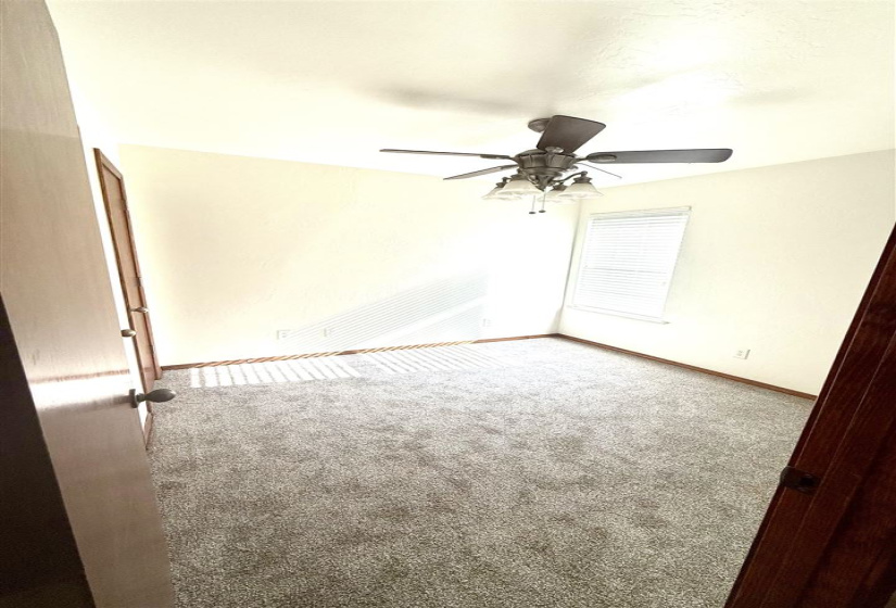 3 Bedrooms Bedrooms, 0 ,2 BathroomsBathrooms,Residential,Single Family,KC,1,132753