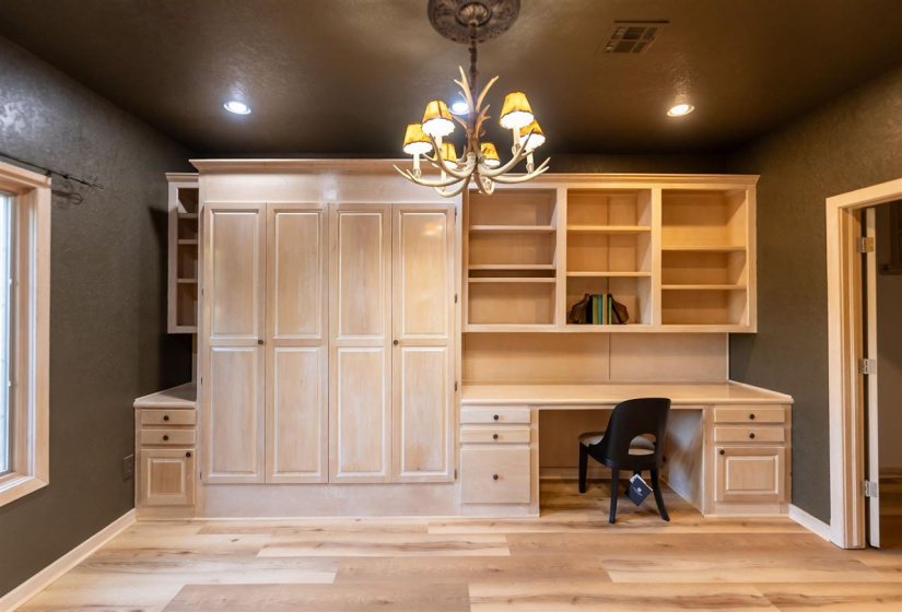4 Bedrooms Bedrooms, 0 ,3 BathroomsBathrooms,Residential,Single Family,Timberline,2,132756