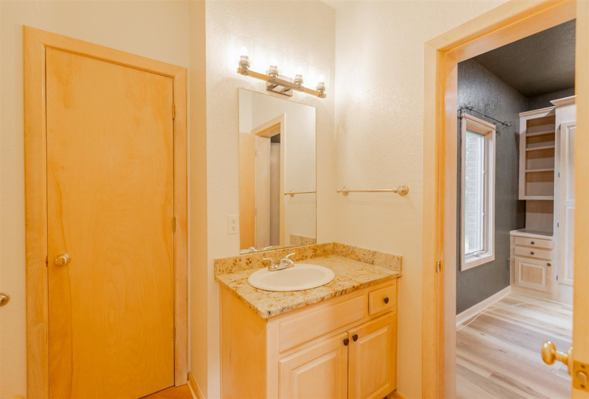 4 Bedrooms Bedrooms, 0 ,3 BathroomsBathrooms,Residential,Single Family,Timberline,2,132756